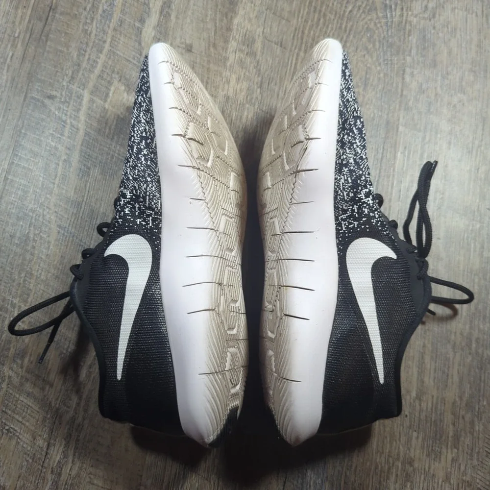 Nike Women's Size 7 Flex Contact Oreo 908995-002 Black Running Shoes Sneakers